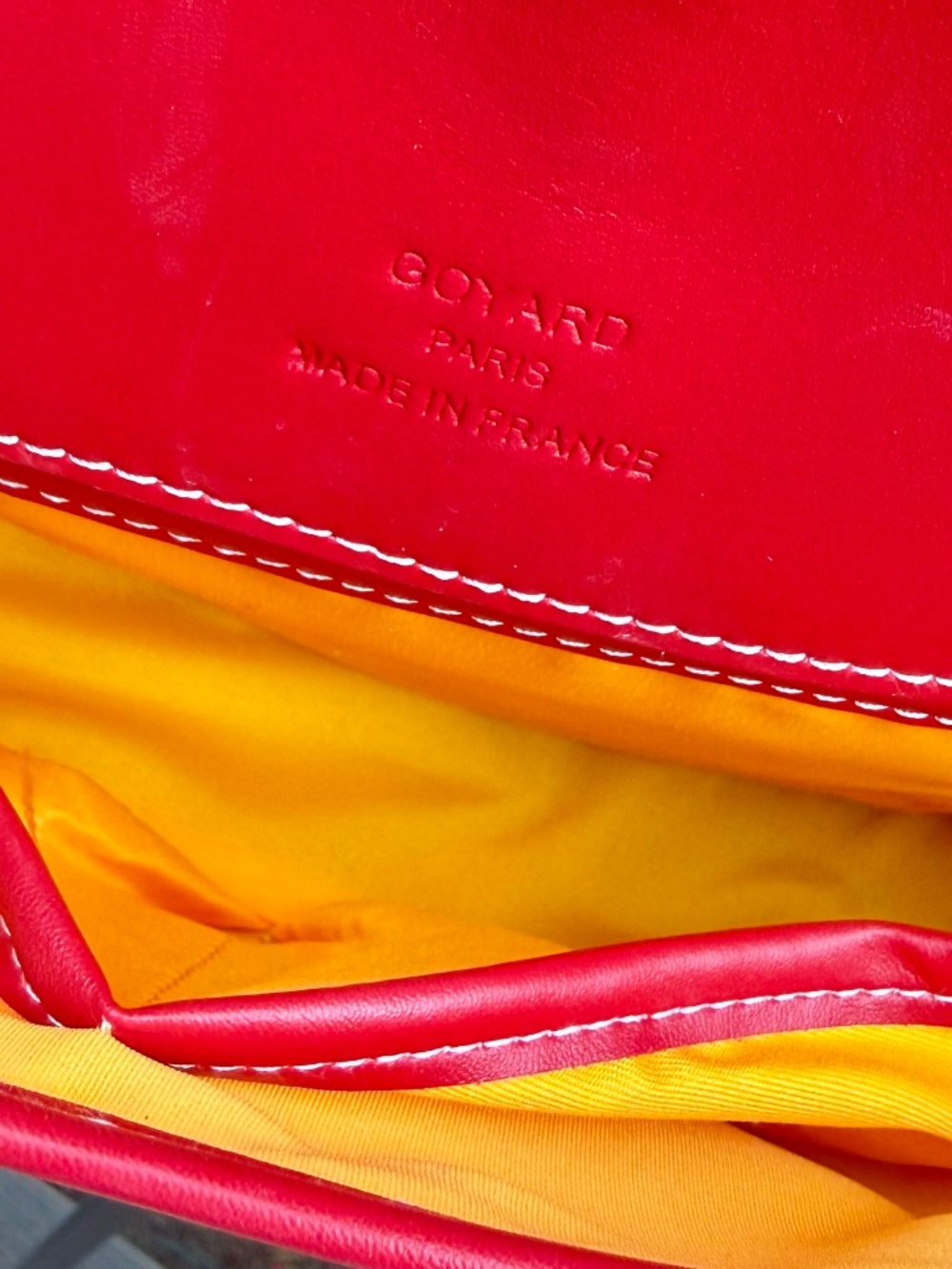Belvedere PM Messenger Crossbody Bag in red - Read Description - Picture 5 of 13